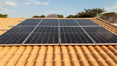 Imagem da notícia Prefeitura de Costa Rica cria incentivo financeiro para servidores adquirirem sistemas de energia solar